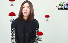 CF手游小楼特训 惨遭队友抛弃最后吃鸡