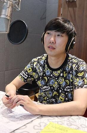 炉石好声音 主播啦啦啦的新卡配音经历曝光